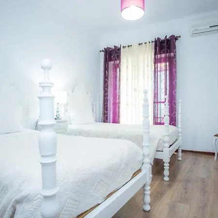 Hotel Domus *
